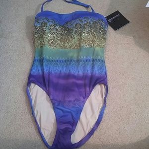 Newport News NWT Halter One Pc Swimsuit Sz 4